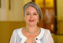 “Espero que sea la próxima presidenta”: Reconocido cantante nacional sorprende dándole su apoyo a Jeannette Jara