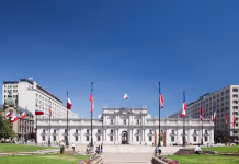 Estos son los sueldos más altos del Estado en Chile: hay cargos que superan los $17 millones