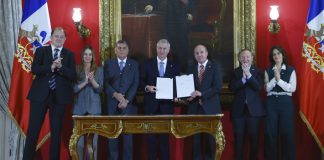 Pymes y adultos mayores: La estrategia del Gobierno para contrarrestar el eslogan de «los más ricos» en Reconstrucción