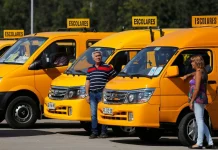 Más de dos mil taxistas y transportistas escolares ya recibieron bono por alza de combustibles